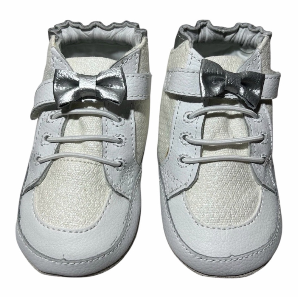 Robeez White and Gray Baby Shoes with Bow Size 3-6 Months